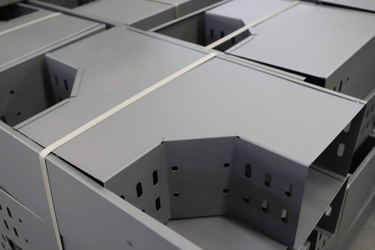 梯式桥架厂家综合评估指南:廊坊汉通金属制品,适配工业/建筑